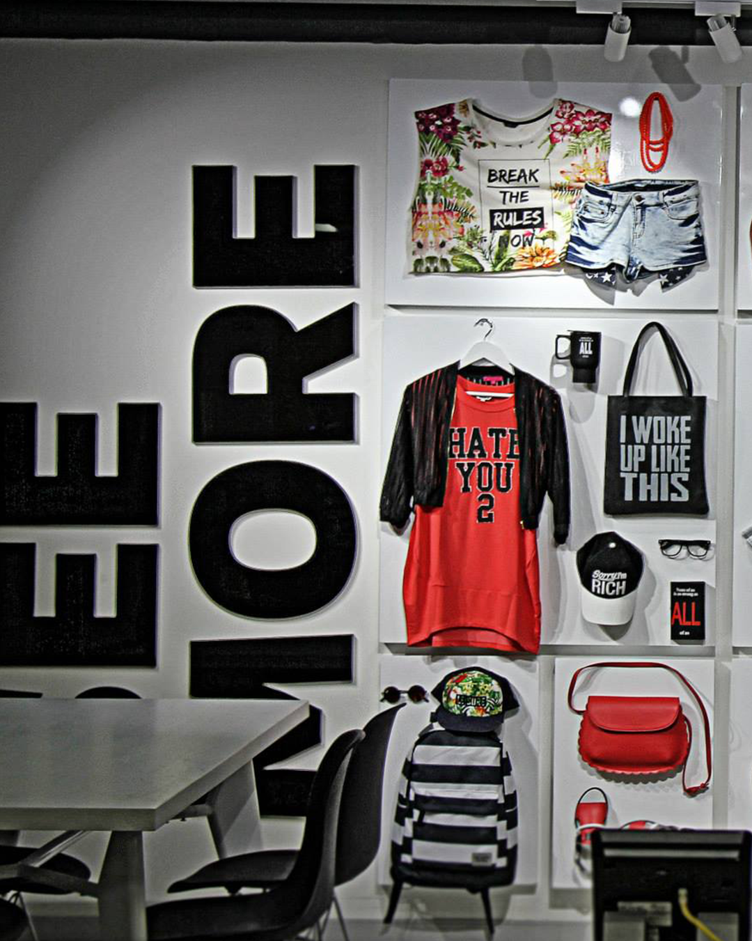 Merchandising and display design by JUMPINGGOOSE featuring curated retail products arranged through strong visual merchandising principles.